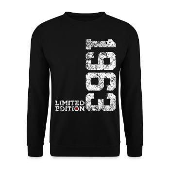 63RD BIRTHDAY 63 YEARS LIMITED EDITION 1963 - Unisex Sweatshirt - black - Front - Alina (178cm) & Michal (187cm)