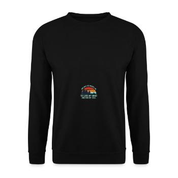 Wald Zitat Retro - Und in den Wald gehe ich - Unisex Pullover - Schwarz - Vorne - Alina (178cm) & Michal (187cm)