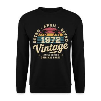 Avril 1972 - April 1972 - Unisex Sweatshirt - black - Front - Alina (178cm) & Michal (187cm)