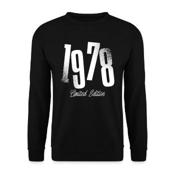 1978 Jahrgang Geburtstag Baujahr Geboren - Unisex Pullover - Schwarz - Vorne - Alina (178cm) & Michal (187cm)