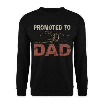 Retro Papa Outfit zum Vatertag - Unisex Pullover - Schwarz - Vorne - Alina (178cm) & Michal (187cm)