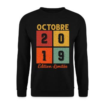 Octobre 2019 Vintage - Sweat-shirt Unisexe - noir - Devant - Alina (178cm) & Michal (187cm)