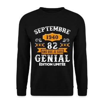 82 Ans Anniversaire Vintage Né(e) Septembre 1940 - Sweat-shirt Unisexe - noir - Devant - Alina (178cm) & Michal (187cm)