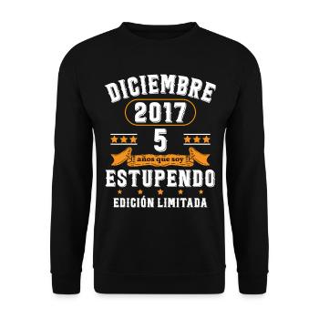 5 Ans Anniversaire Vintage Né(e) en Décembre 2017 - Sweat-shirt Unisexe - noir - Devant - Alina (178cm) & Michal (187cm)