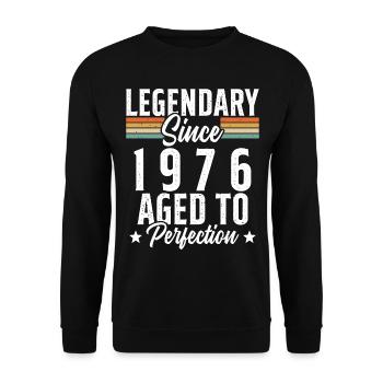 Legendär seit 1976 - Unisex Pullover - Schwarz - Vorne - Alina (178cm) & Michal (187cm)