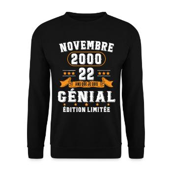 22 Ans Anniversaire Vintage Né(e) en Novembre 2000 - Sweat-shirt Unisexe - noir - Devant - Alina (178cm) & Michal (187cm)