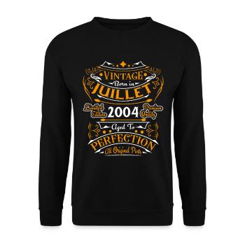 2004 Vintage Retro July 2004 Anniversary - Unisex Sweatshirt - black - Front - Alina (178cm) & Michal (187cm)