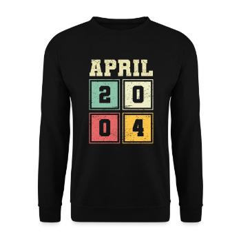 19th birthday April Vintage 2004 Vintage - Unisex Sweatshirt - black - Front - Alina (178cm) & Michal (187cm)