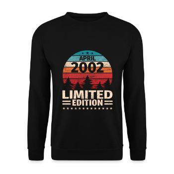 21. Geburtstag April Jahrgang 2002 Vintage - Unisex Pullover - Schwarz - Vorne - Alina (178cm) & Michal (187cm)