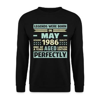 37th Birthday May Vintage 1986 Vintage - Unisex Sweatshirt - black - Front - Alina (178cm) & Michal (187cm)