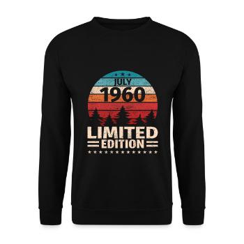 63rd Birthday July Vintage 1960 Vintage - Unisex Sweatshirt - black - Front - Alina (178cm) & Michal (187cm)