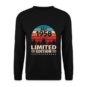 65th Birthday July Vintage 1958 Vintage - Unisex Sweatshirt - black - Front - Alina (178cm) & Michal (187cm)