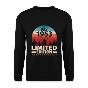 70th Birthday July Vintage 1953 Vintage - Unisex Sweatshirt - black - Front - Alina (178cm) & Michal (187cm)