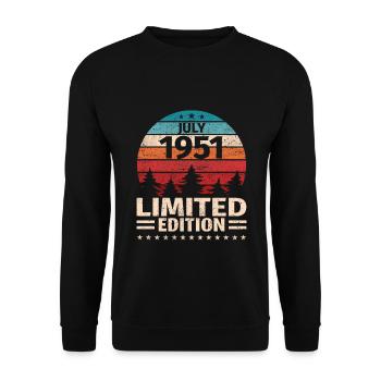 72. Geburtstag Juli Jahrgang 1951 Vintage - Unisex Pullover - Schwarz - Vorne - Alina (178cm) & Michal (187cm)
