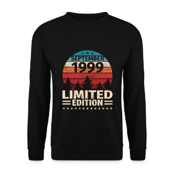 24th Birthday September Vintage 1999 Vintage - Unisex Sweatshirt - black - Front - Alina (178cm) & Michal (187cm)