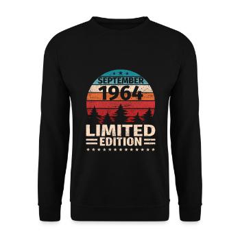 59th Birthday September Vintage 1964 Vintage - Unisex Sweatshirt - black - Front - Alina (178cm) & Michal (187cm)
