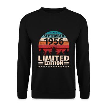 67th Birthday September Vintage 1956 Vintage - Unisex Sweatshirt - black - Front - Alina (178cm) & Michal (187cm)