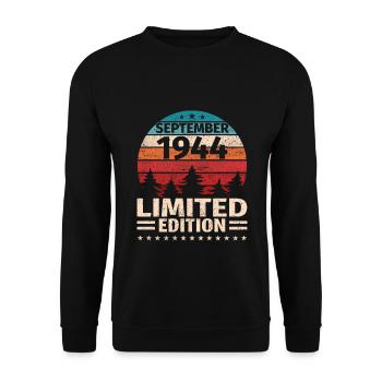 79. Geburtstag September Jahrgang 1944 Vintage - Unisex Pullover - Schwarz - Vorne - Alina (178cm) & Michal (187cm)