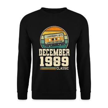 34. Geburtstag Dezember Jahrgang 1989 Vintage - Unisex Pullover - Schwarz - Vorne - Alina (178cm) & Michal (187cm)