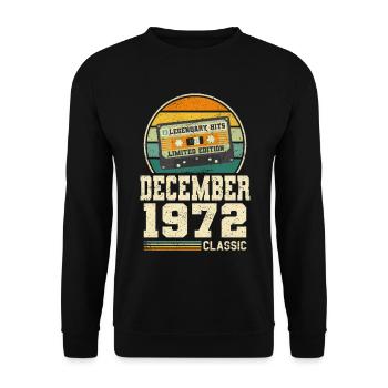 51. Geburtstag Dezember Jahrgang 1972 Vintage - Unisex Pullover - Schwarz - Vorne - Alina (178cm) & Michal (187cm)