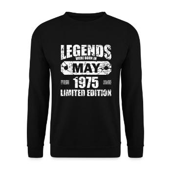 49th Birthday May Vintage 1975 Gift Idea - Unisex Sweatshirt - black - Front - Alina (178cm) & Michal (187cm)