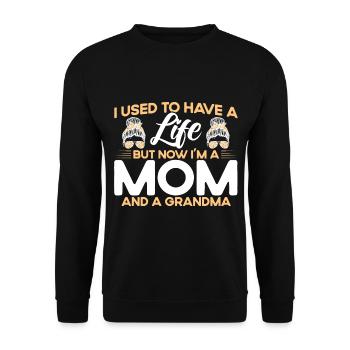 Ich hatte mal ein Leben Mutter & Großmutter Gesche - Unisex Pullover - Schwarz - Vorne - Alina (178cm) & Michal (187cm)