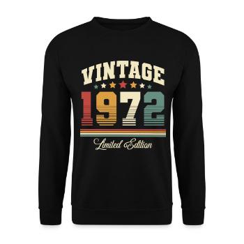 1972 Vintage Year of construction 50th birthday Vintage - Unisex Sweatshirt - black - Front - Alina (178cm) & Michal (187cm)