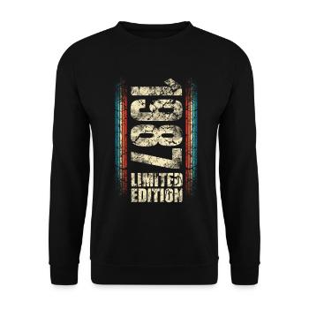 1987 Year of birth Year of construction Born 1987 Birthday - Unisex Sweatshirt - black - Front - Alina (178cm) & Michal (187cm)