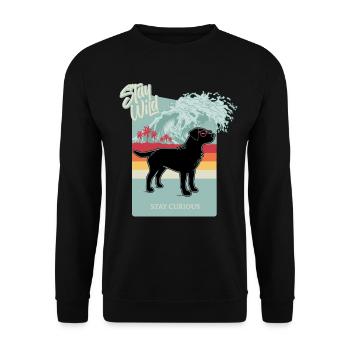 Stay Wild Surf Labrador - Unisex Pullover - Schwarz - Vorne - Alina (178cm) & Michal (187cm)