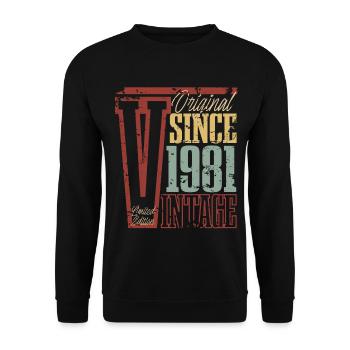 1981 Birthday Year of birth Year of construction Vintage Retro - Unisex Sweatshirt - black - Front - Alina (178cm) & Michal (187cm)