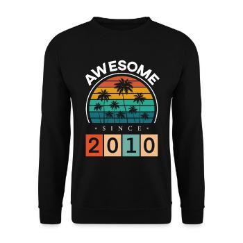 2010 Born Birthday Year of birth Vintage - Unisex Sweatshirt - black - Front - Alina (178cm) & Michal (187cm)