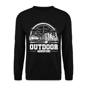 Outdoor Adventure – Camper Mountain Badge - Unisex Pullover - Schwarz - Vorne - Alina (178cm) & Michal (187cm)