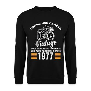Caméra vintage 1977 cadeau anniversaire humour - Sweat-shirt Unisexe - noir - Devant - Alina (178cm) & Michal (187cm)