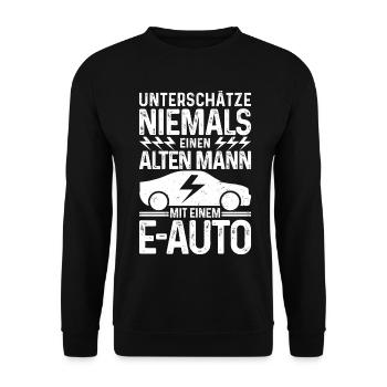 Unterschätze niemals einen Alten Mann mit E-Auto - Unisex Pullover - Schwarz - Vorne - Alina (178cm) & Michal (187cm)
