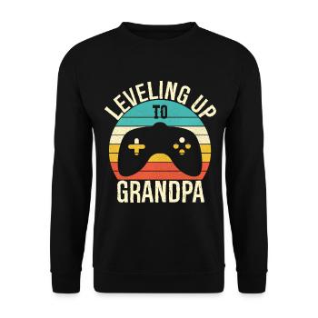 Leveling up to Grandpa - Sweat-shirt Unisexe - noir - Devant - Alina (178cm) & Michal (187cm)