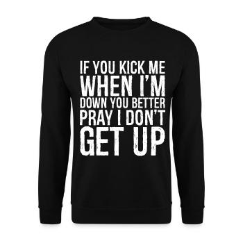 Wenn du mich trittst, wenn ich am Boden bin - Unisex Pullover - Schwarz - Vorne - Alina (178cm) & Michal (187cm)