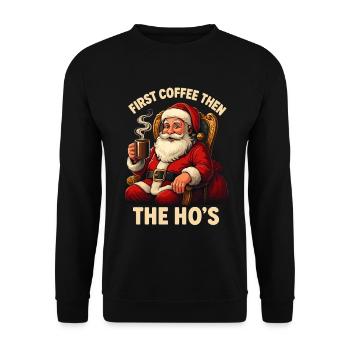 Weihnachtsmann mit Kaffee und festlichem Zitat - Unisex Pullover - Schwarz - Vorne - Alina (178cm) & Michal (187cm)