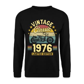 1976 Biker 50. Geburtstag Mann - Unisex Pullover - Schwarz - Vorne - Alina (178cm) & Michal (187cm)