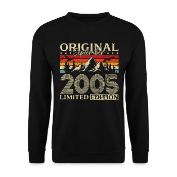 20. Geburtstag Vintage September Jahrgang 2005  - Unisex Pullover - Schwarz - Vorne - Alina (178cm) & Michal (187cm)