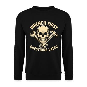 First screw then ask mechanic humor - Unisex Sweatshirt - black - Front - Alina (178cm) & Michal (187cm)