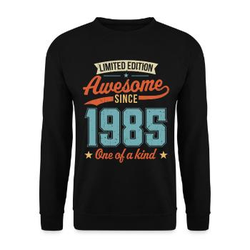 Awesome Since 1985 - Unisex Sweatshirt - black - Front - Alina (178cm) & Michal (187cm)