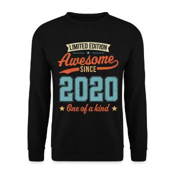 Awesome Since 2020 - Unisex Sweatshirt - black - Front - Alina (178cm) & Michal (187cm)