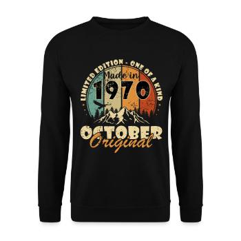 October 1970's Vinatge Retro Birthday Gift - Unisex Sweatshirt - black - Front - Alina (178cm) & Michal (187cm)