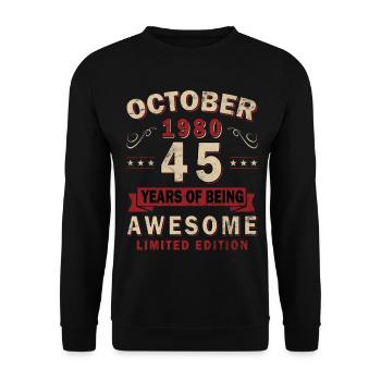 45. Geburtstag Geschenk Oldtimer Oktober 1980 - Unisex Pullover - Schwarz - Vorne - Alina (178cm) & Michal (187cm)