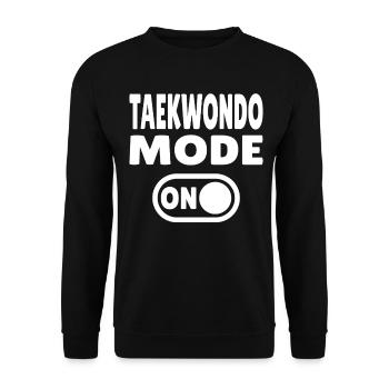 Mode Taekwondo activé – Puissance pour les amateurs d’arts martiaux - Sweat-shirt Unisexe - noir - Devant - Alina (178cm) & Michal (187cm)