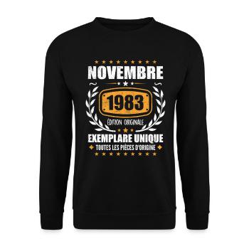 November 1983 Original Edition Vintage November - Unisex Sweatshirt - black - Front - Alina (178cm) & Michal (187cm)