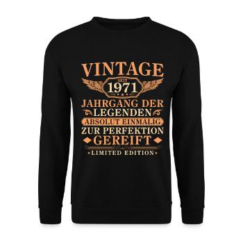 Vintage since 1971 Vintage - 55th Birthday - Unisex Sweatshirt - black - Front - Alina (178cm) & Michal (187cm)