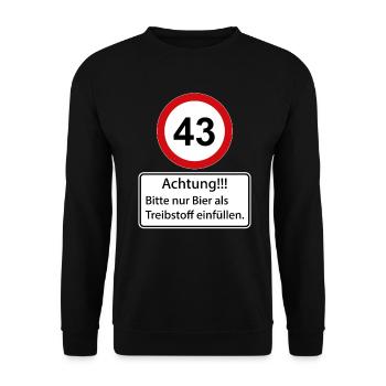 43 Achtung nur Bier als Treibstoff einfüllen - Unisex Pullover - Schwarz - Vorne - Alina (178cm) & Michal (187cm)
