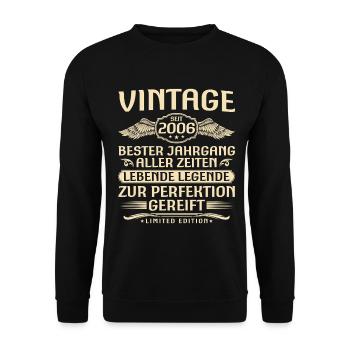 Vintage since 2006 Vintage - 20th Birthday - Unisex Sweatshirt - black - Front - Alina (178cm) & Michal (187cm)