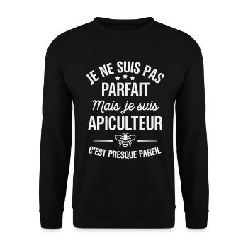 I'm not perfect but I'm a beekeeper - Unisex Sweatshirt - black - Front - Alina (178cm) & Michal (187cm)